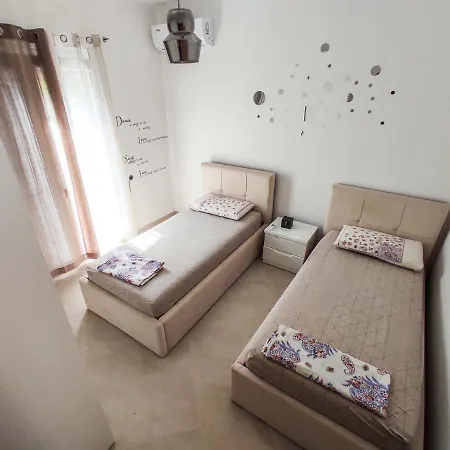 Apartment Modern Between Sea And Mountain