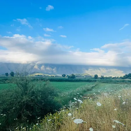 Апартаменты Modern Between Sea And Mountain