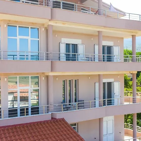 Appartement Modern Between Sea&mountain *