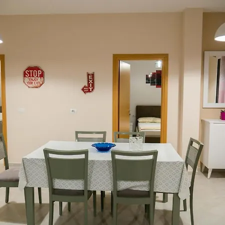 Modern Between Sea&mountain